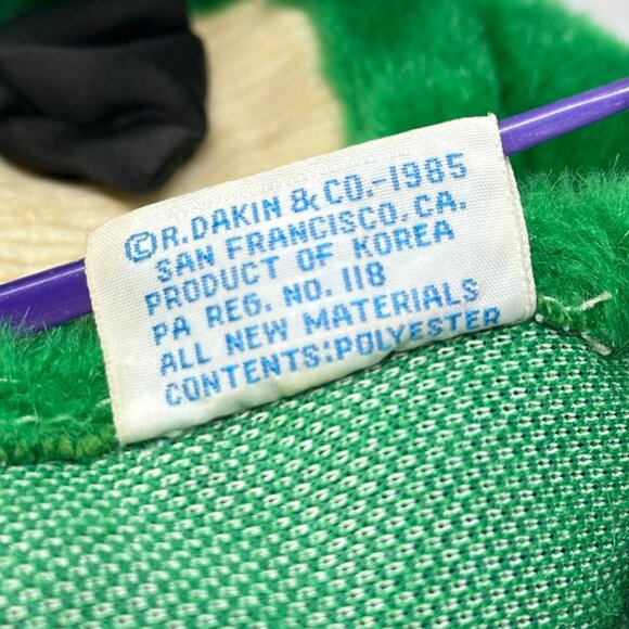 Vintage Dakin Green Frog Hand Puppet With Tuxedo Bow Tie 12 Inch 1985 80s Toy - Picture 9 of 10